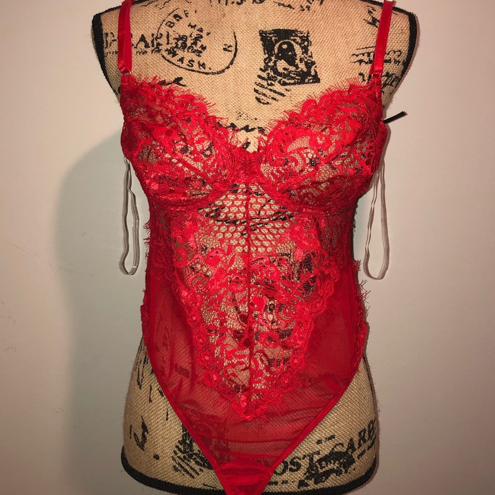 Lace bodysuit